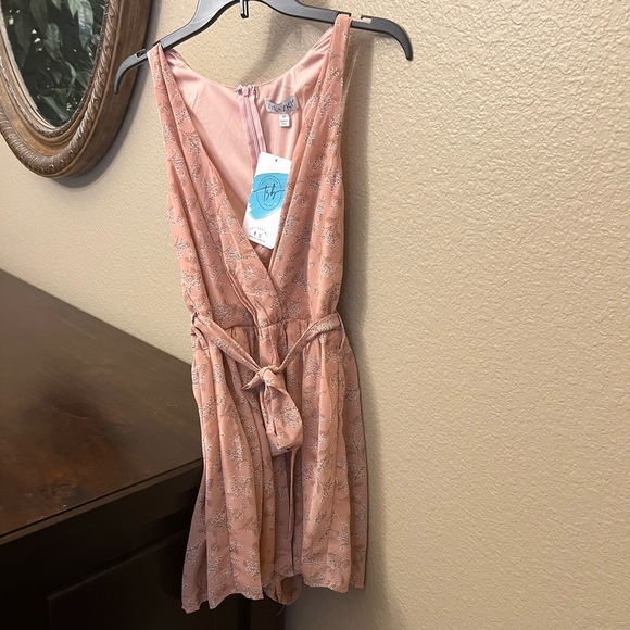 She + Sky Romper - Picture 2 of 8